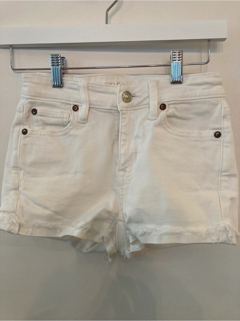 American Eagle Classic White Denim Women's Shorts size 00